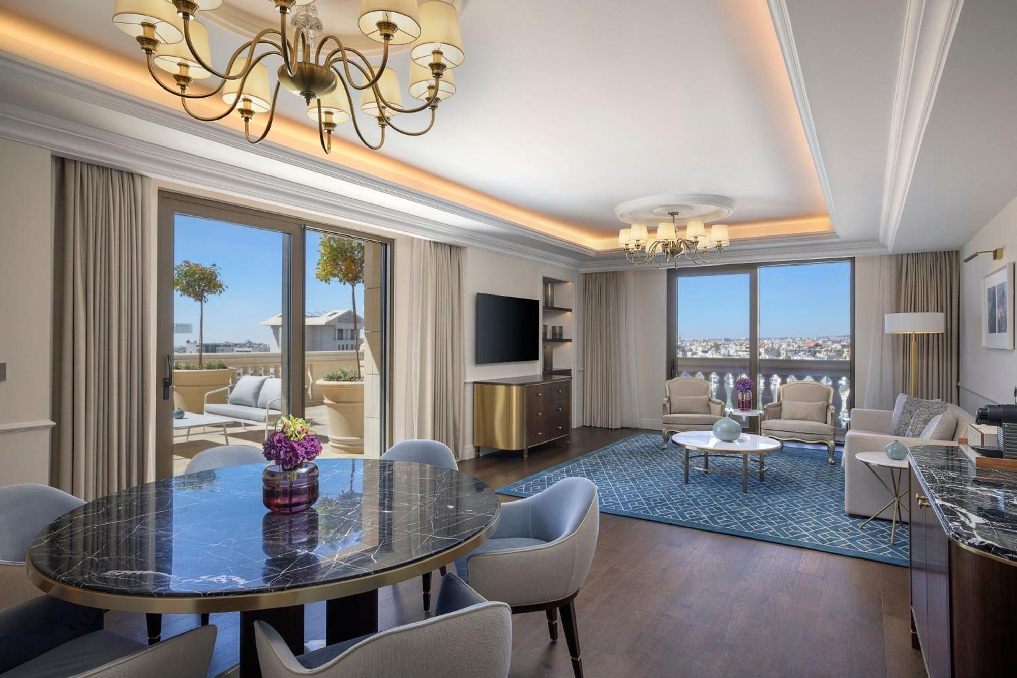 The Ritz-Carlton, Amman Hotell Exteriör bild Presidential Suite