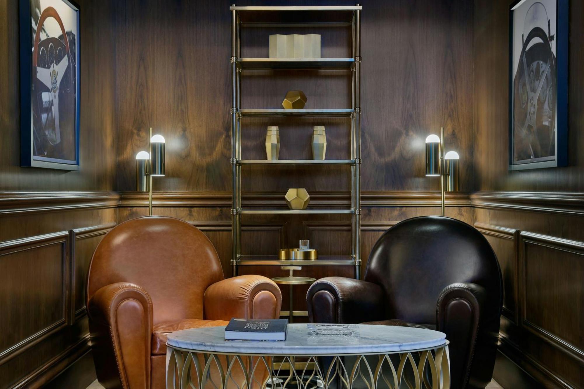 The Ritz-Carlton, Amman Hotell Exteriör bild The Library at The Ivy