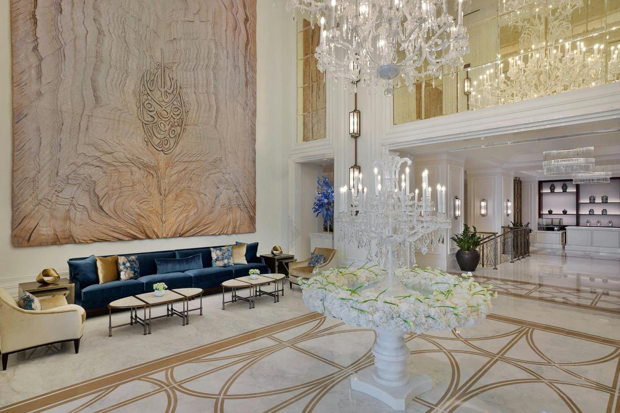 The Ritz-Carlton, Amman Hotell Exteriör bild The lobby of the hotel